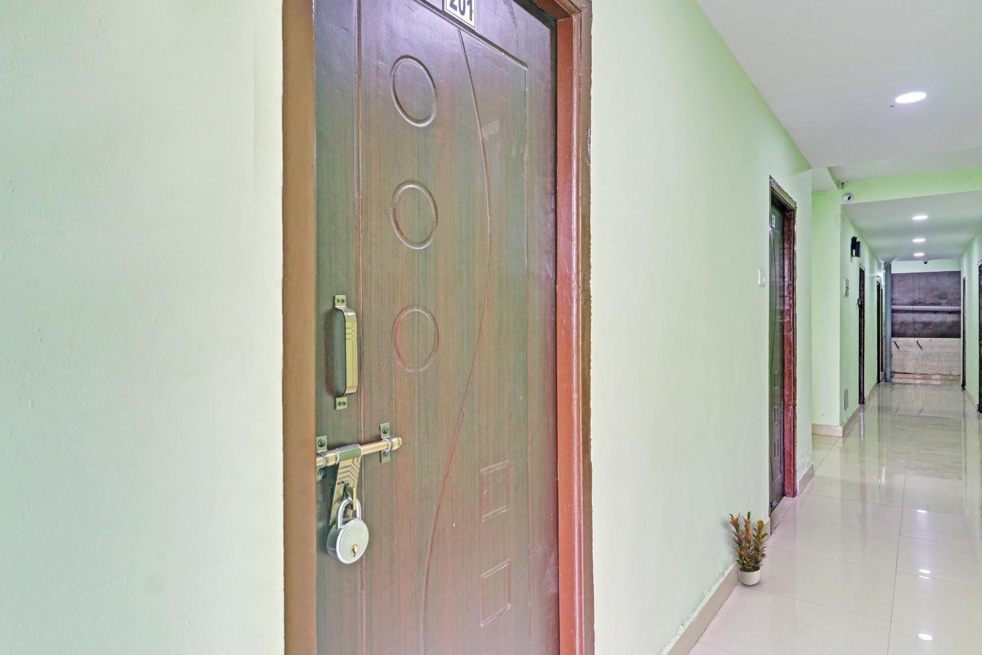 Hotel O Vasista Residency Hajdarábád Exteriér fotografie